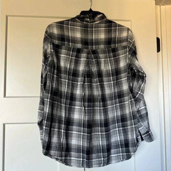 Grayson Plaid Button Up - Picture 6 of 6